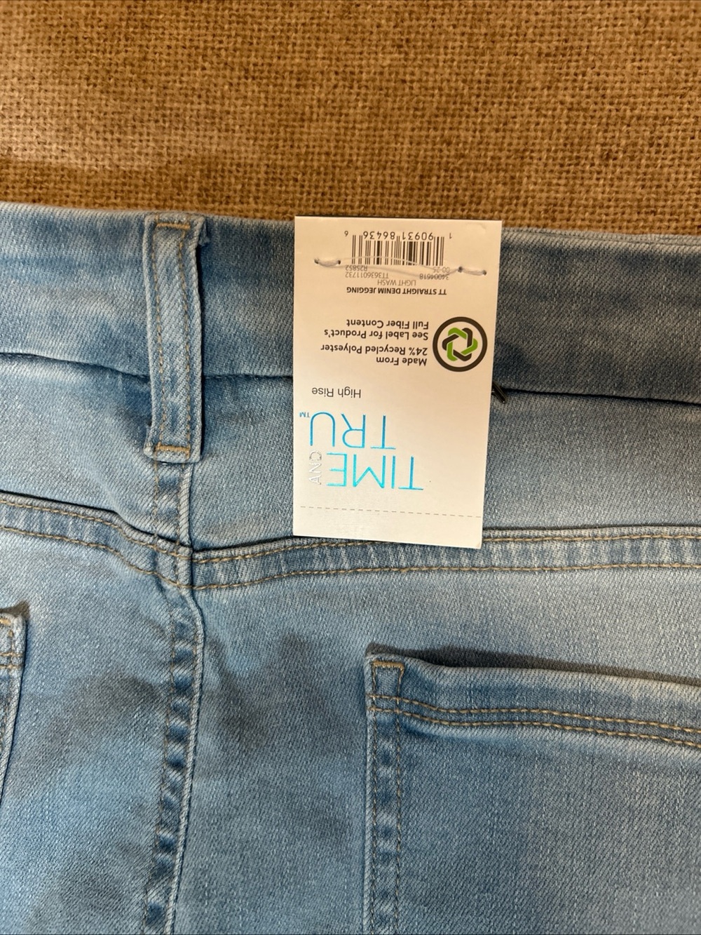 Time and Tru Men's Light Wash Skinny Jeans
